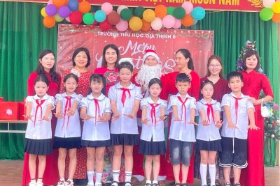 HOẠT ĐỘNG TRẢI NGHIỆM CHÀO ĐÓN GIÁNG SINH TẠI TRƯỜNG TIỂU HỌC GIA THỊNH B